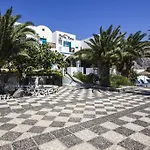 Ξενοδοχείο Petra Nera 2*