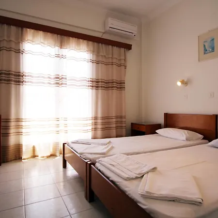 Hotell Petra Nera 2*