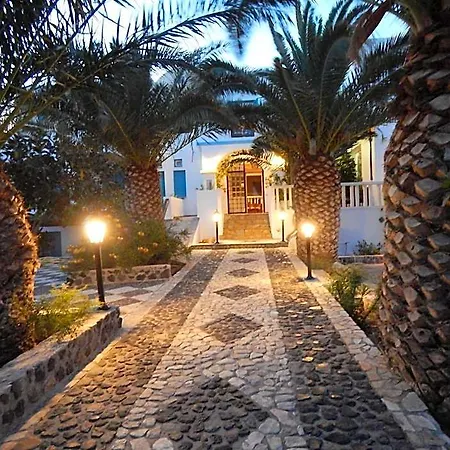 Petra Nera 2*