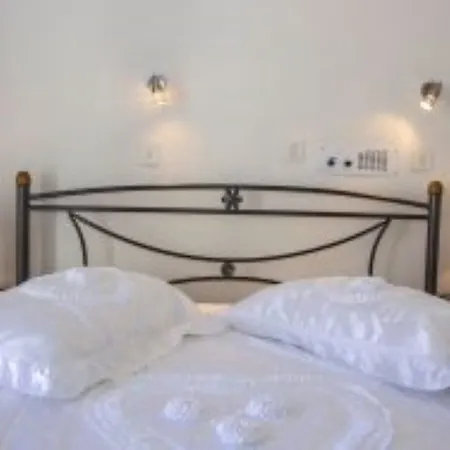 Petra Nera Hotel 2*