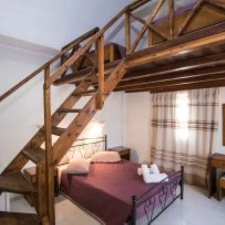 Hotell Petra Nera 2*