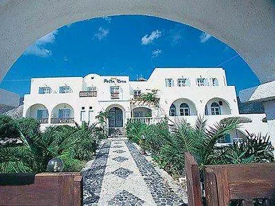 Petra Nera 2* Perissa (Santorini)