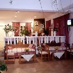 Petra Nera Hotell