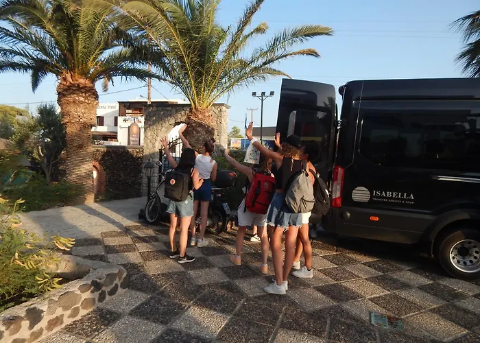 Petra Nera Περίσσα