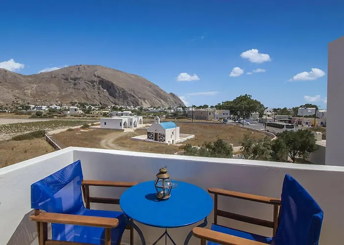 Petra Nera Hotel Perissa (Santorini)