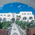 Petra Nera 2* Perissa (Santorini)